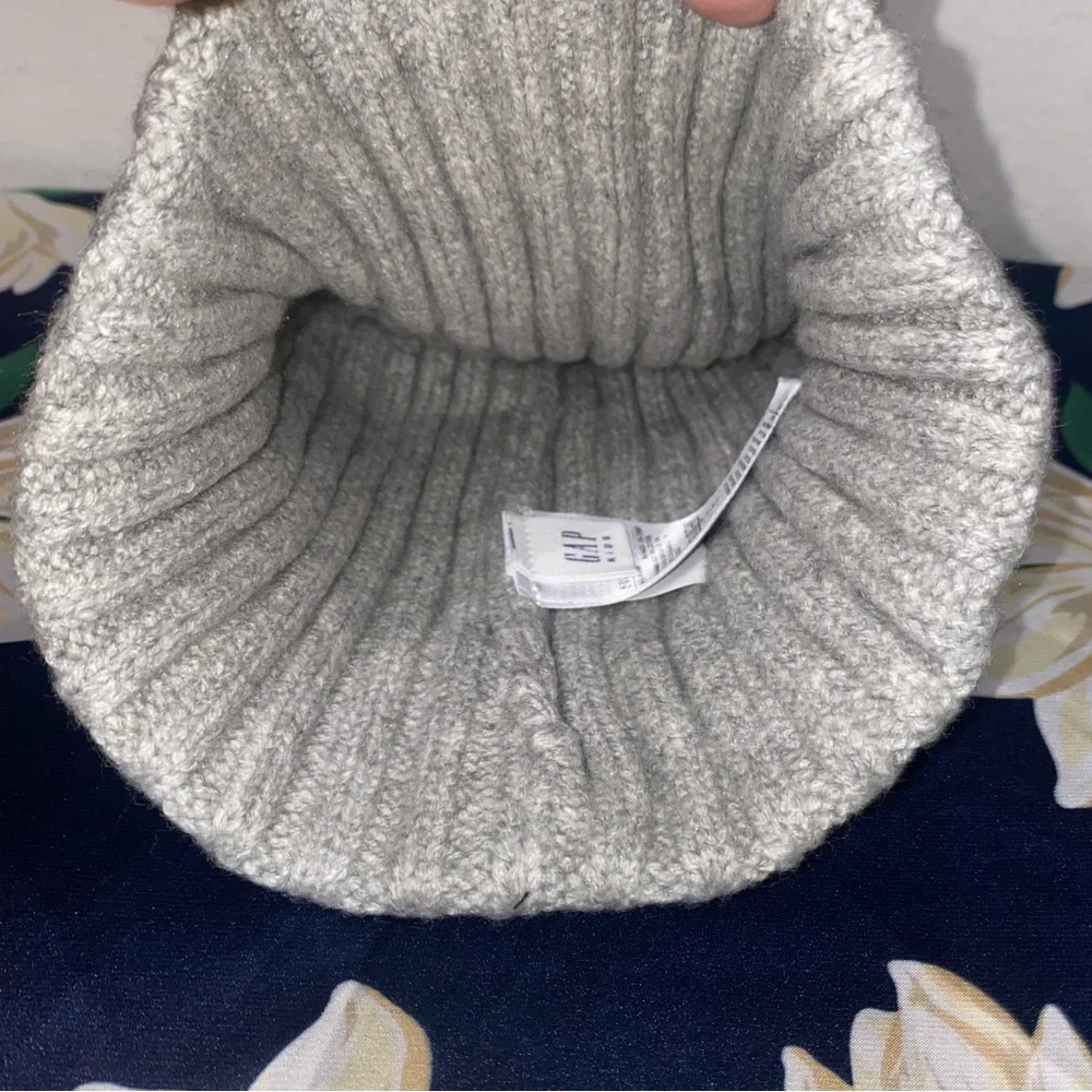 GIRLS GAP POM POM SOFT KNIT BEANIE